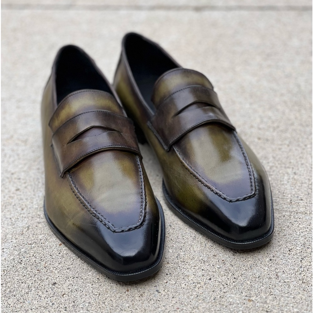 Size 45 handmade and hand painted loafer
